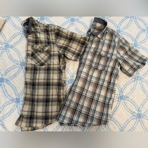 (2) Men’s Carhartt snap up plaid shirts XL